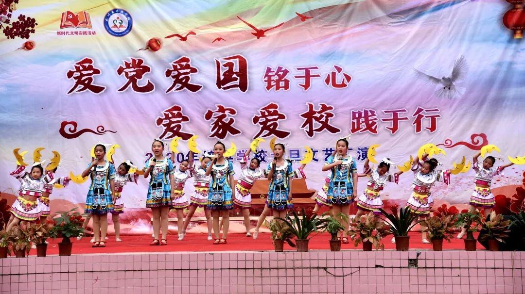 探索白玉兰奖即将开启,你会把最佳电视剧奖投给《狂飙》吗?的世界,发现红迪网的精彩
